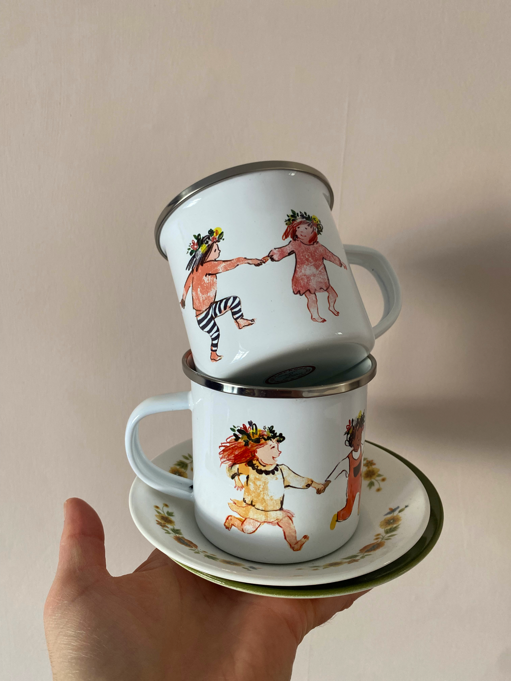 Friends Enamel Mug
