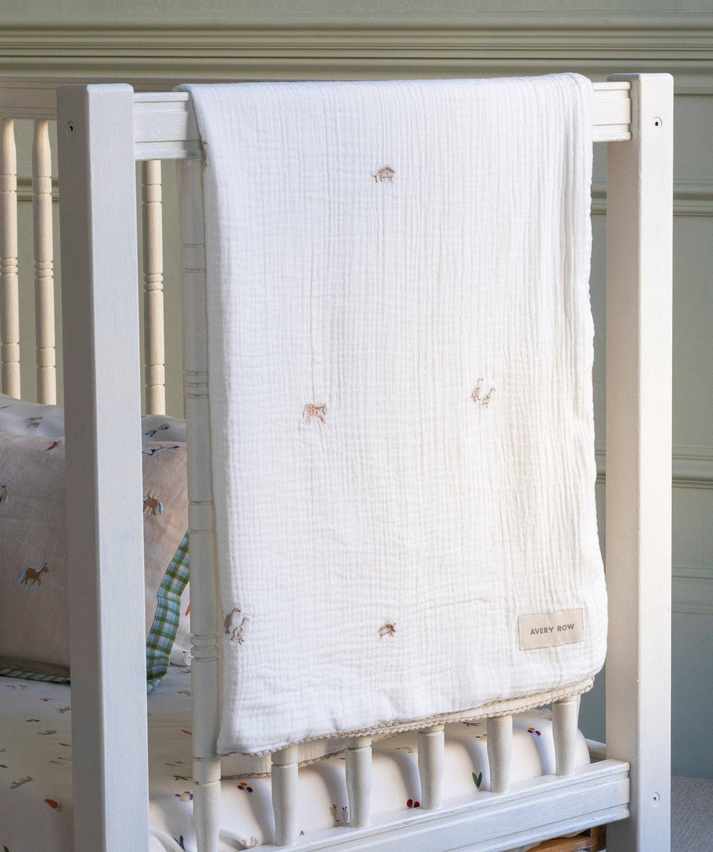 Embroidered Muslin Blanket - Little Farm