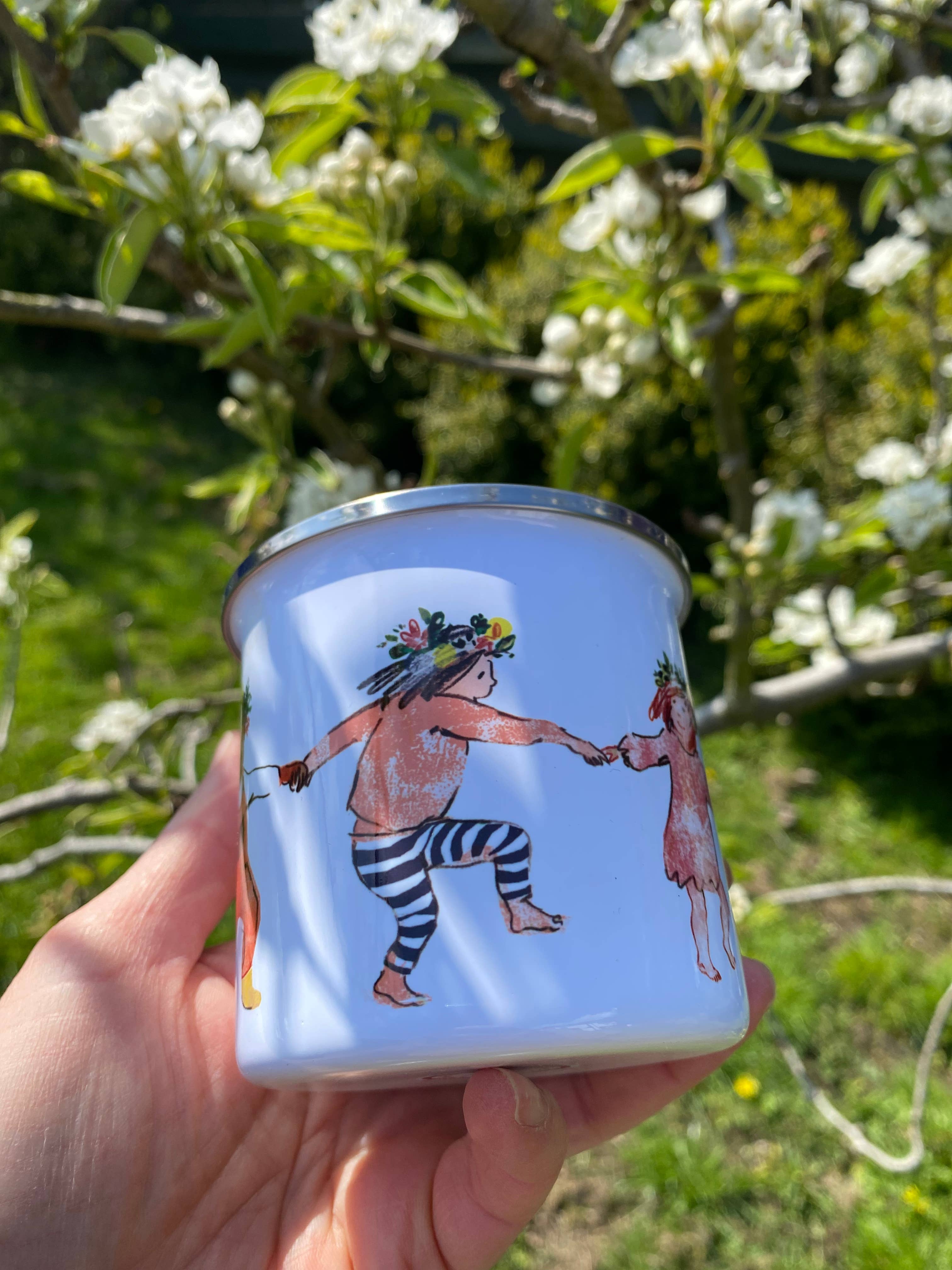Friends Enamel Mug