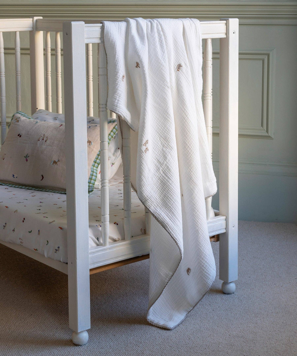 Embroidered Muslin Blanket - Little Farm