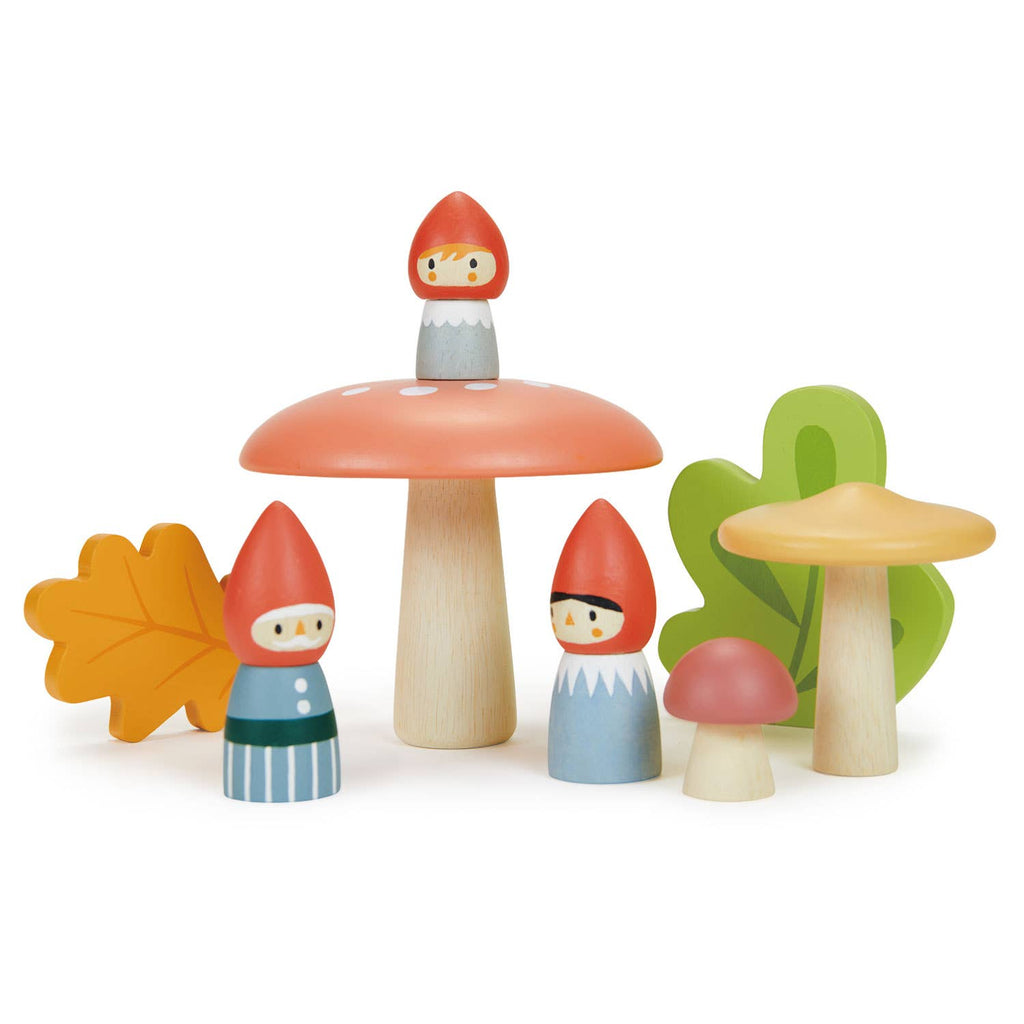 Tender Leaf Merrywood Tales Woodland Gnome Family
