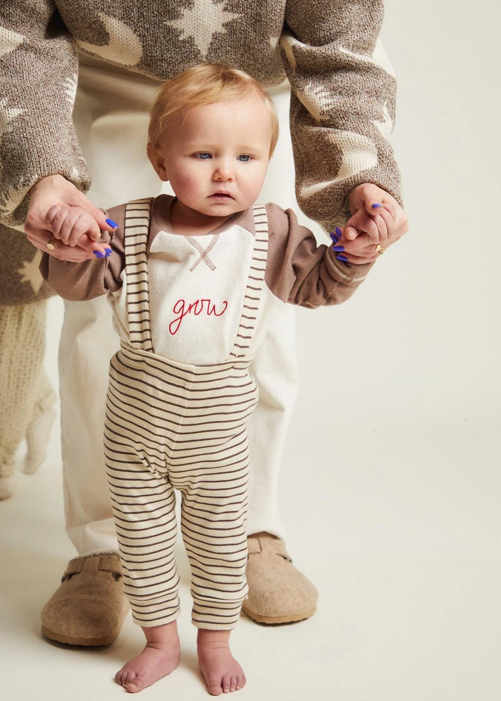 Baby wearing Claude&Co Milking it leggings
