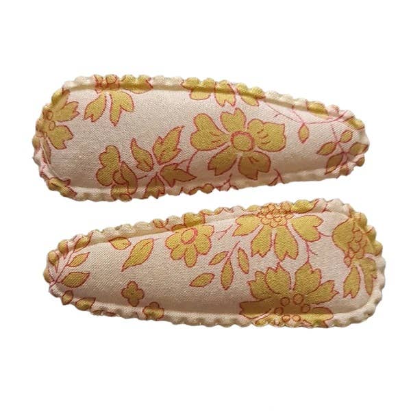 Almond Scallop Clips in Liberty Capel Dandelion