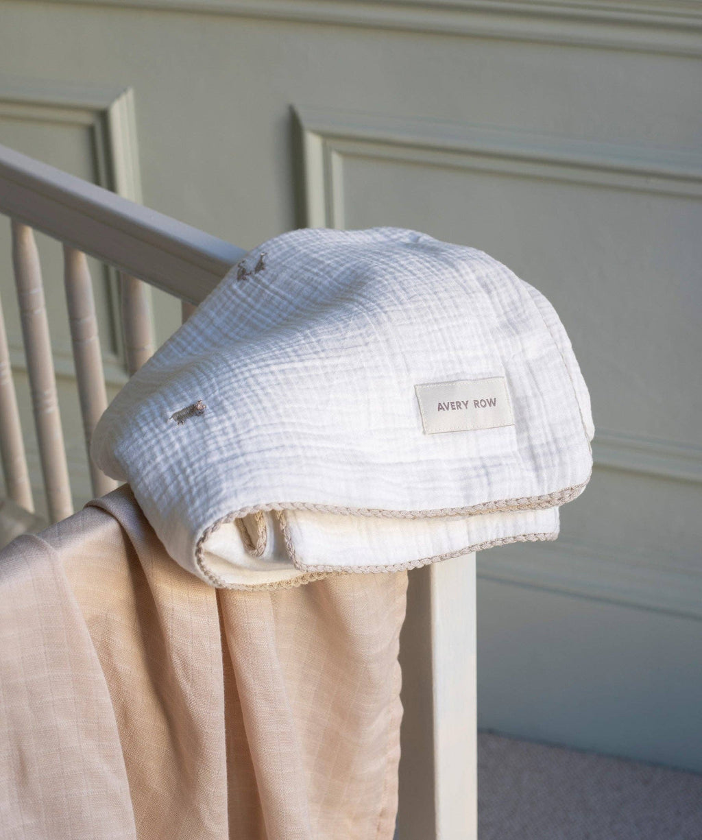 Embroidered Muslin Blanket - Little Farm